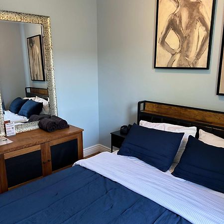 Blue Room In Dorothy'S Bnb Chicago Exterior foto